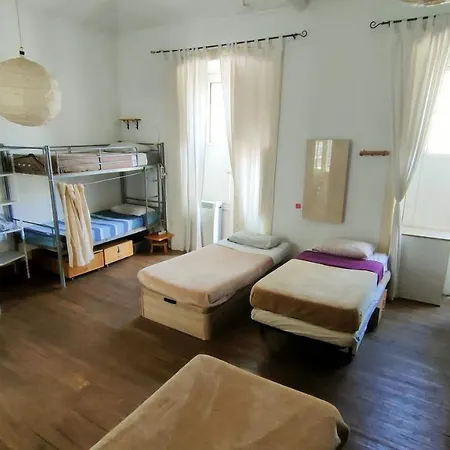 Hostel La Casa Encantada