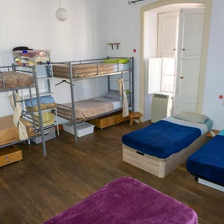 Hostel La Casa Encantada
