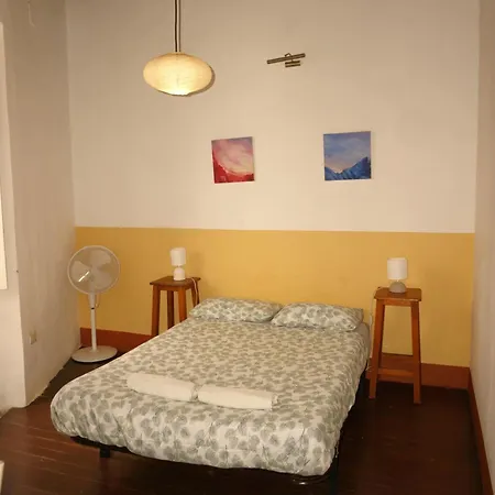 La Casa Encantada * El Paso