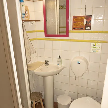 La Casa Encantada Hostel