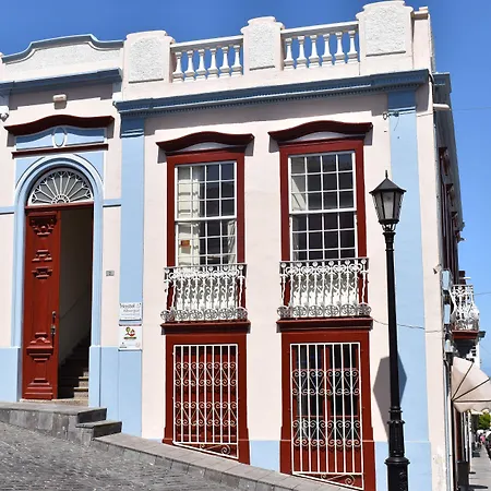 Hostal La Casa Encantada