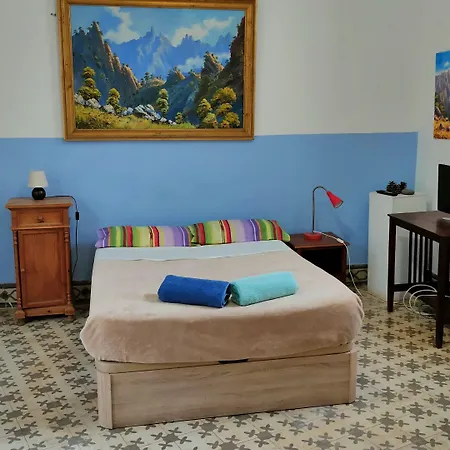 La Casa Encantada Hostal *