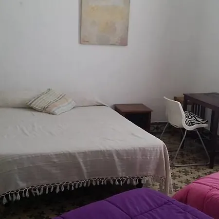 Hostel La Casa Encantada *