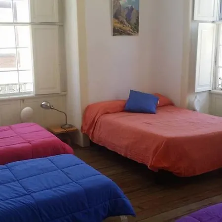Hostel La Casa Encantada