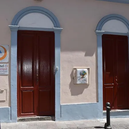Hostel La Casa Encantada