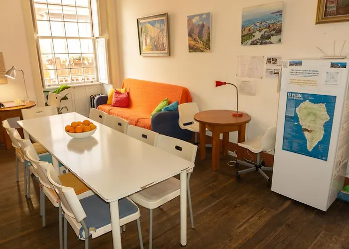 La Casa Encantada אכסניה *