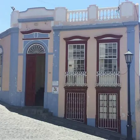 Vandrerhjem La Casa Encantada