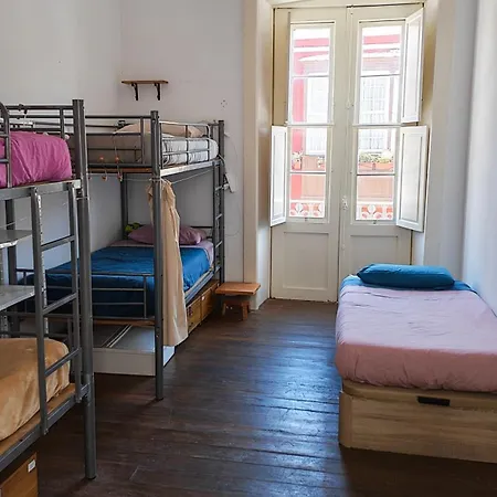 Hostel La Casa Encantada