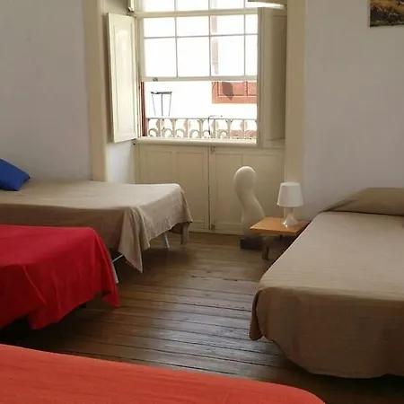 La Casa Encantada Hostal *