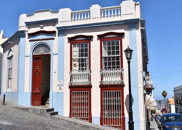 Hostal La Casa Encantada