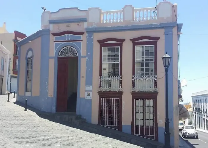 Hostal La Casa Encantada